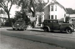 8-e-northwest-highway-moehling-house-c1942-052