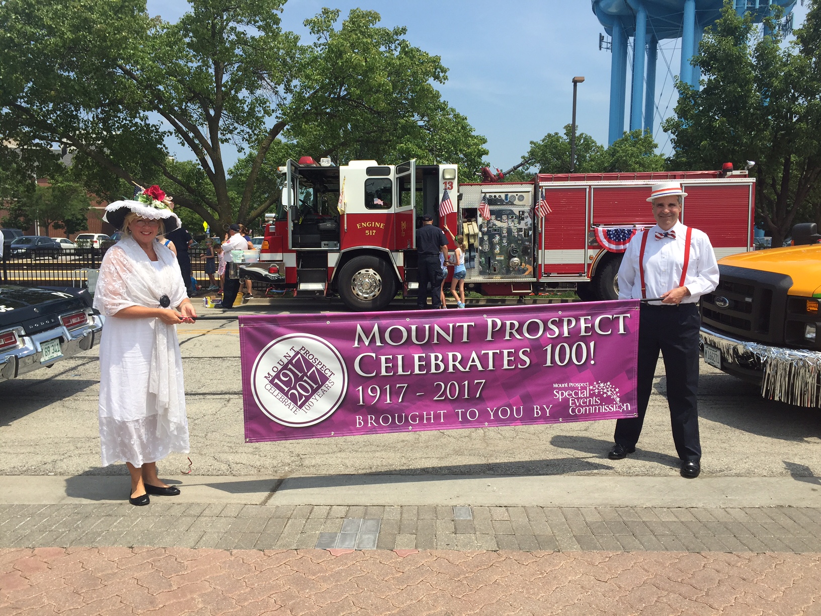 A beautiful 4th for a Parade! Mount Prospect Historical Society